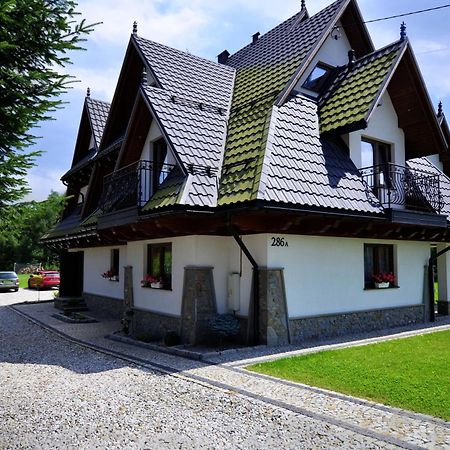 Bialy Dworek Бялы-Дунаец Экстерьер фото