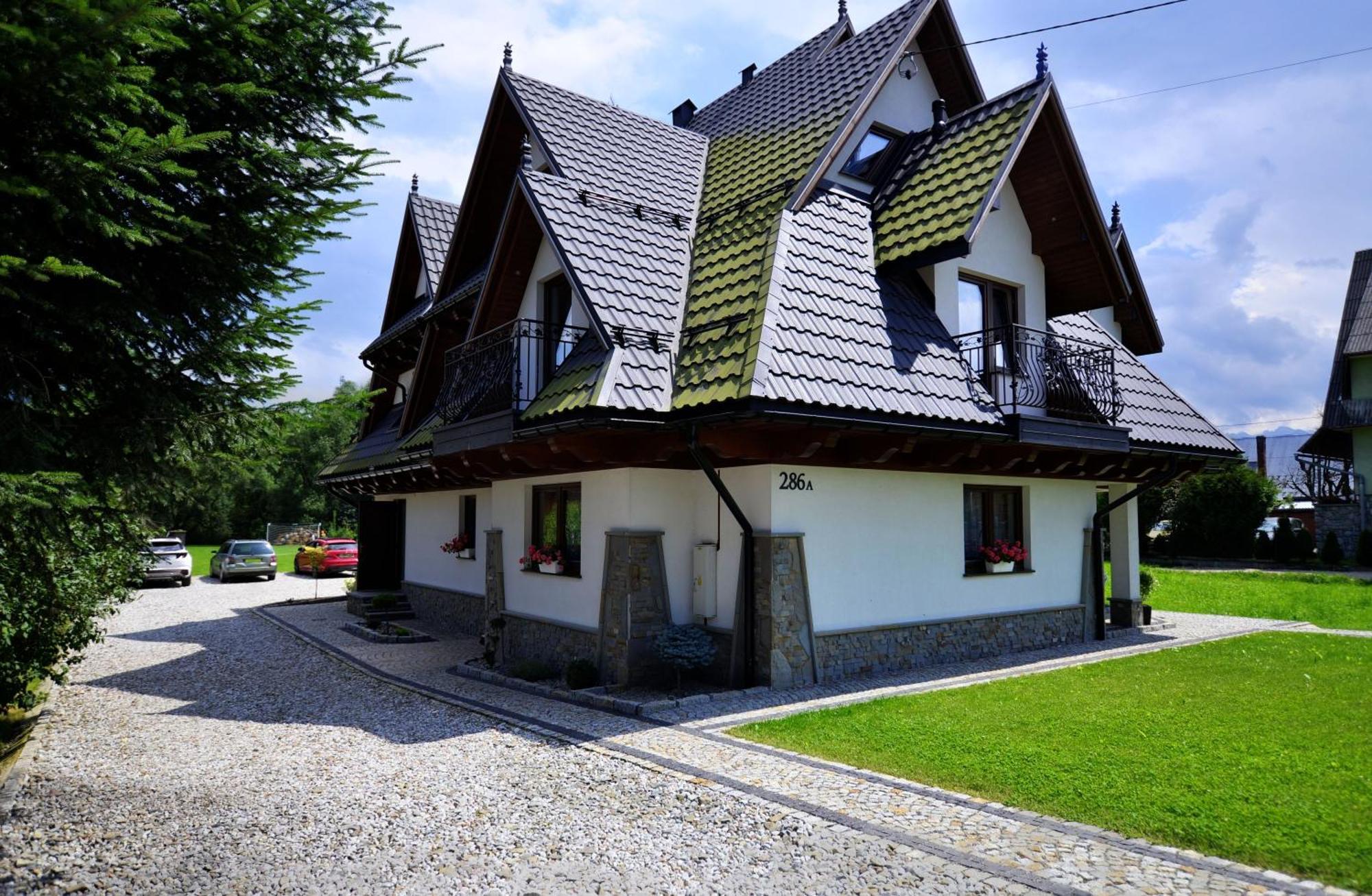 Bialy Dworek Бялы-Дунаец Экстерьер фото